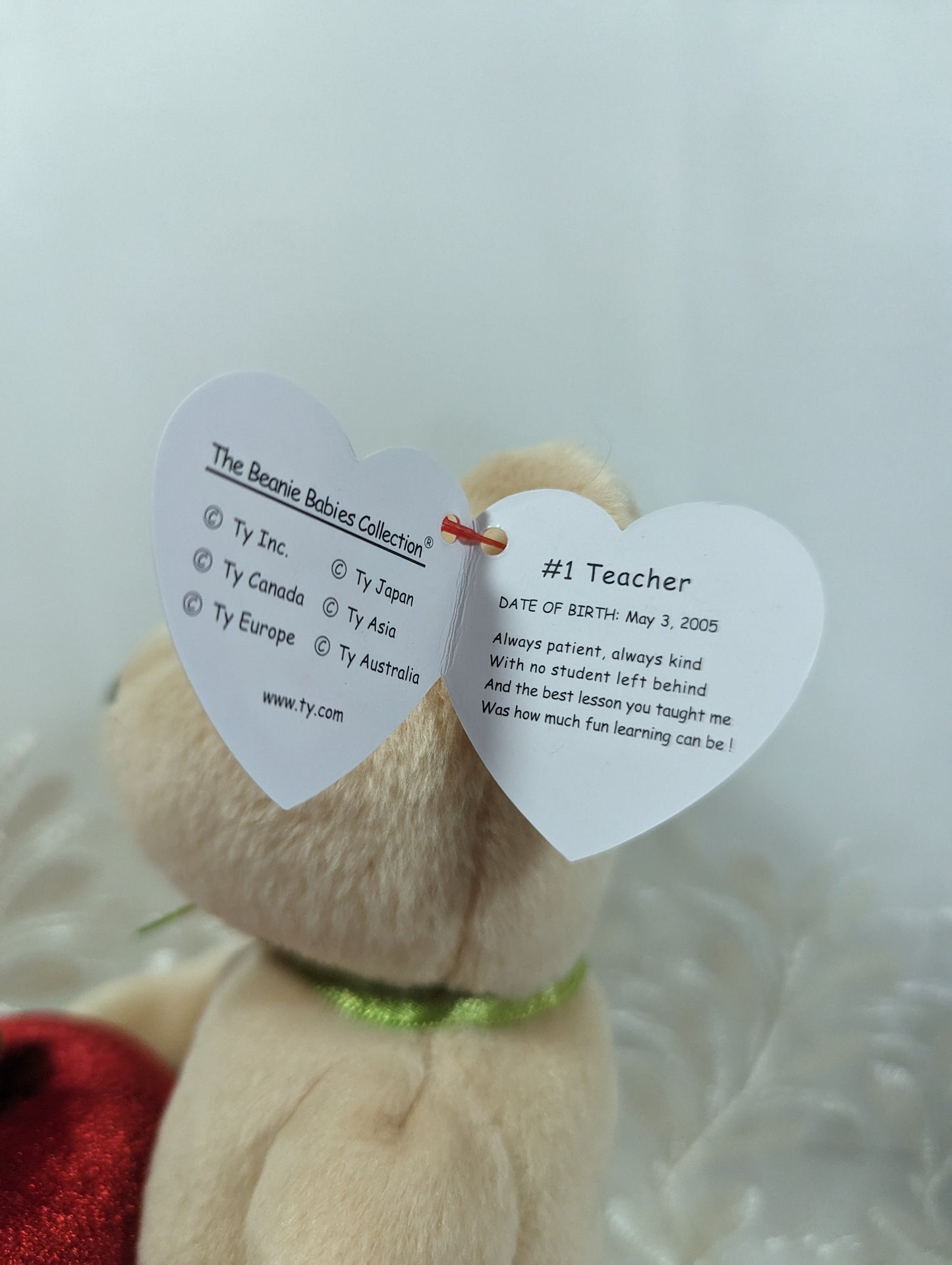 Ty Beanie Baby - #1 Teacher The Bear Holding Apple (8.5 in) - Vintage Beanies Canada