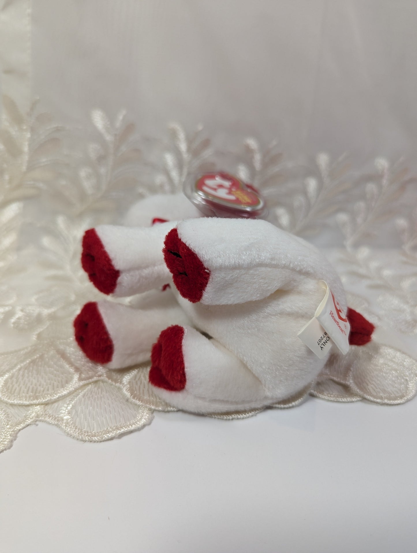 Ty Beanie Baby - Heartbeat The Valentine's Day Dog (6in) - Vintage Beanies Canada