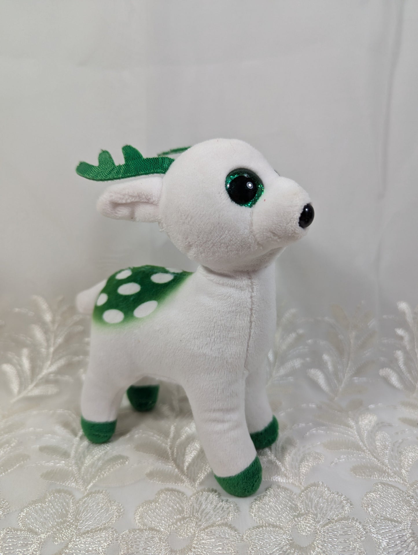 Ty Beanie Baby - Peppermint The Reindeer (6.5 in) - Vintage Beanies Canada