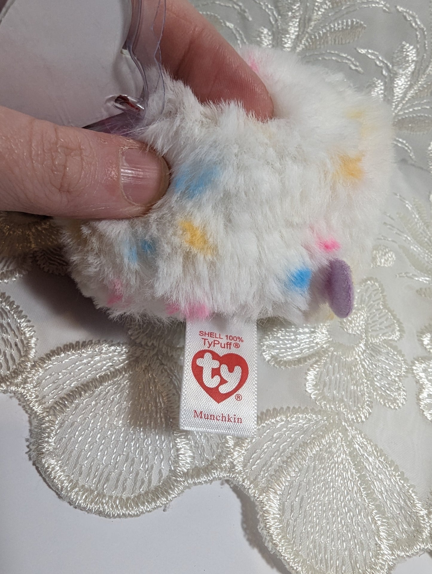 Ty Puffies - Munchkin The Dog (3in) Non-mint Tag - Vintage Beanies Canada