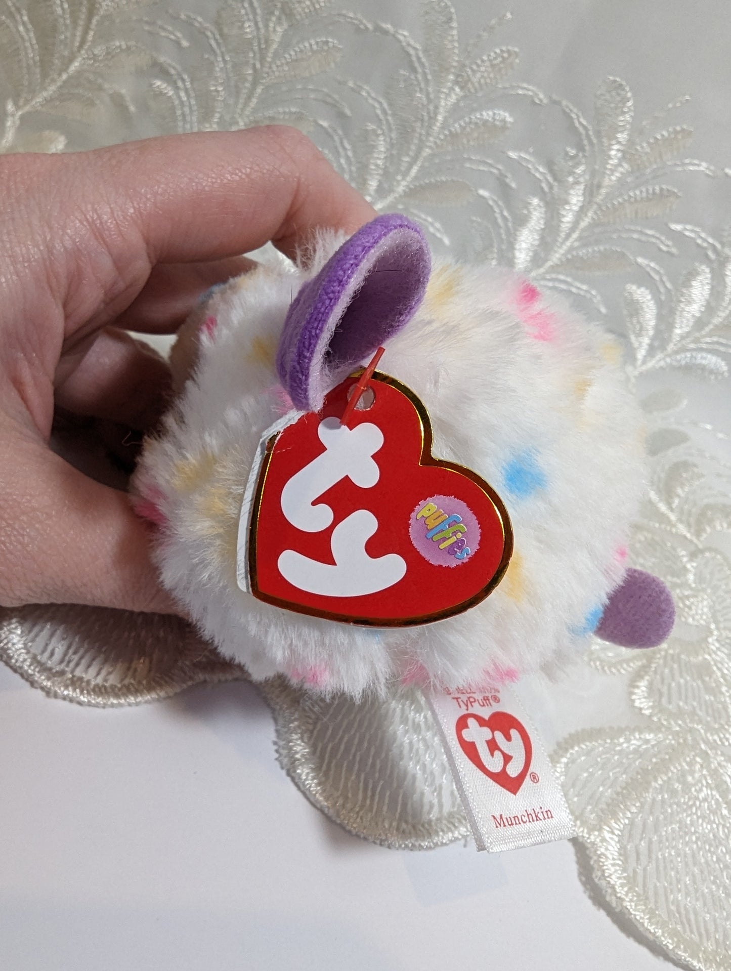 Ty Puffies - Munchkin The Dog (3in) Non-mint Tag - Vintage Beanies Canada