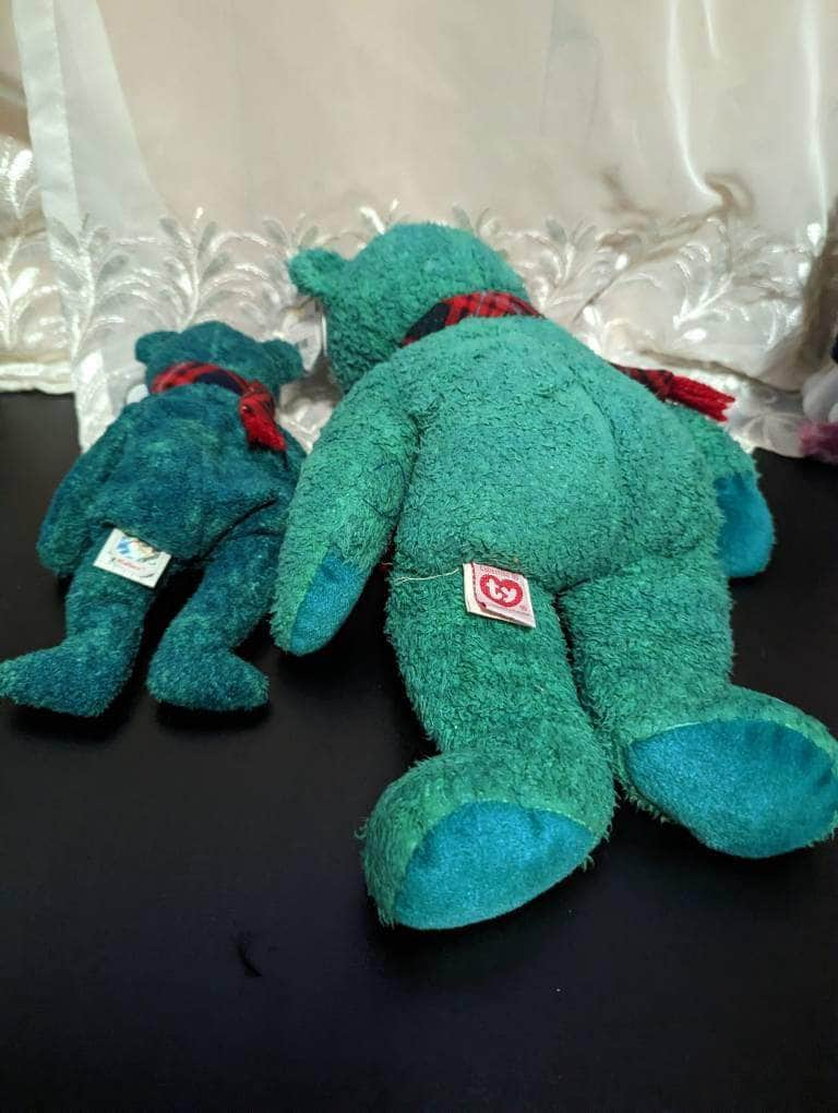 Ty Beanie Baby + Beanie Buddy Lot - Wallace The Green Bear - Near Mint (Sold As Set) - Vintage Beanies Canada