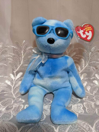 Ty Beanie Baby - Berry Ice The Blue Ice Bear (8.5 in) - Vintage Beanies Canada