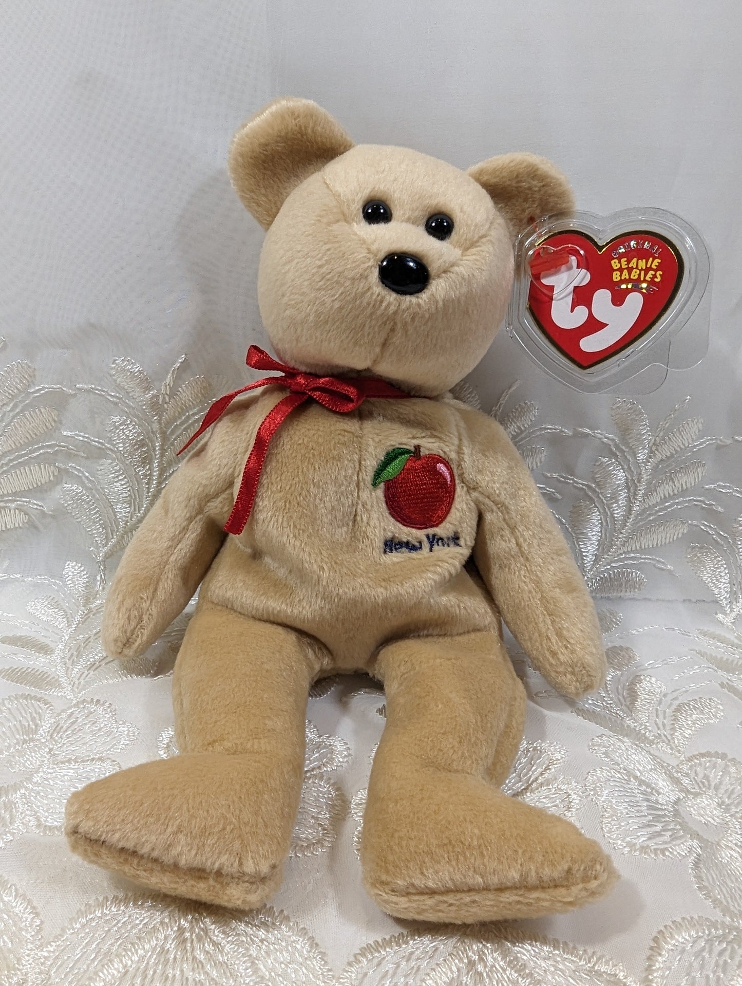 Ty Beanie Baby - Big Apple the New York bear (8.5in) - Vintage Beanies Canada