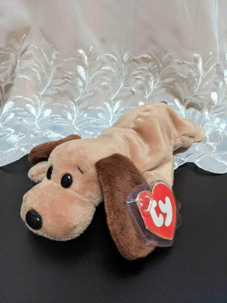 Ty Beanie Baby - Bones The Dog - Third Gen Hang Tag, First Gen Tush Tag * Very Rare * - Vintage Beanies Canada