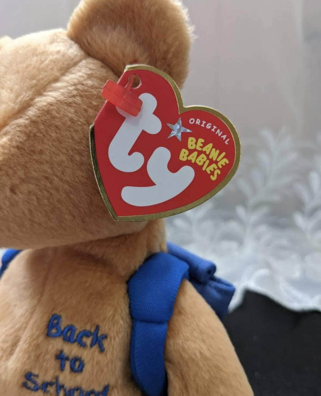 Ty Beanie Baby - Books The Bear With Blue Backpack - Back To School (8.5in) - Vintage Beanies Canada