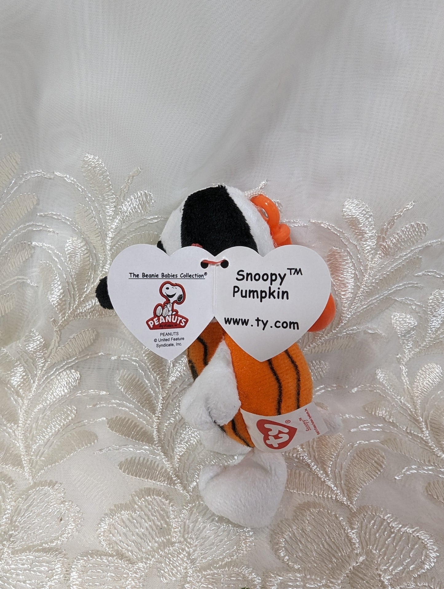 Ty Beanie Baby Clip - Snoopy Pumpkin the Halloween Dog (4in) - Vintage Beanies Canada