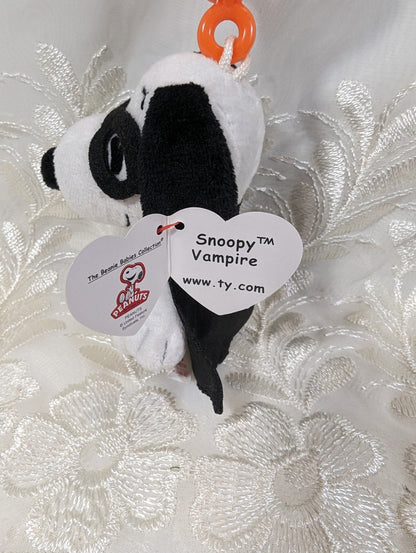 Ty Beanie Baby Clip - Snoopy Vampire The Dog (4in) - Vintage Beanies Canada