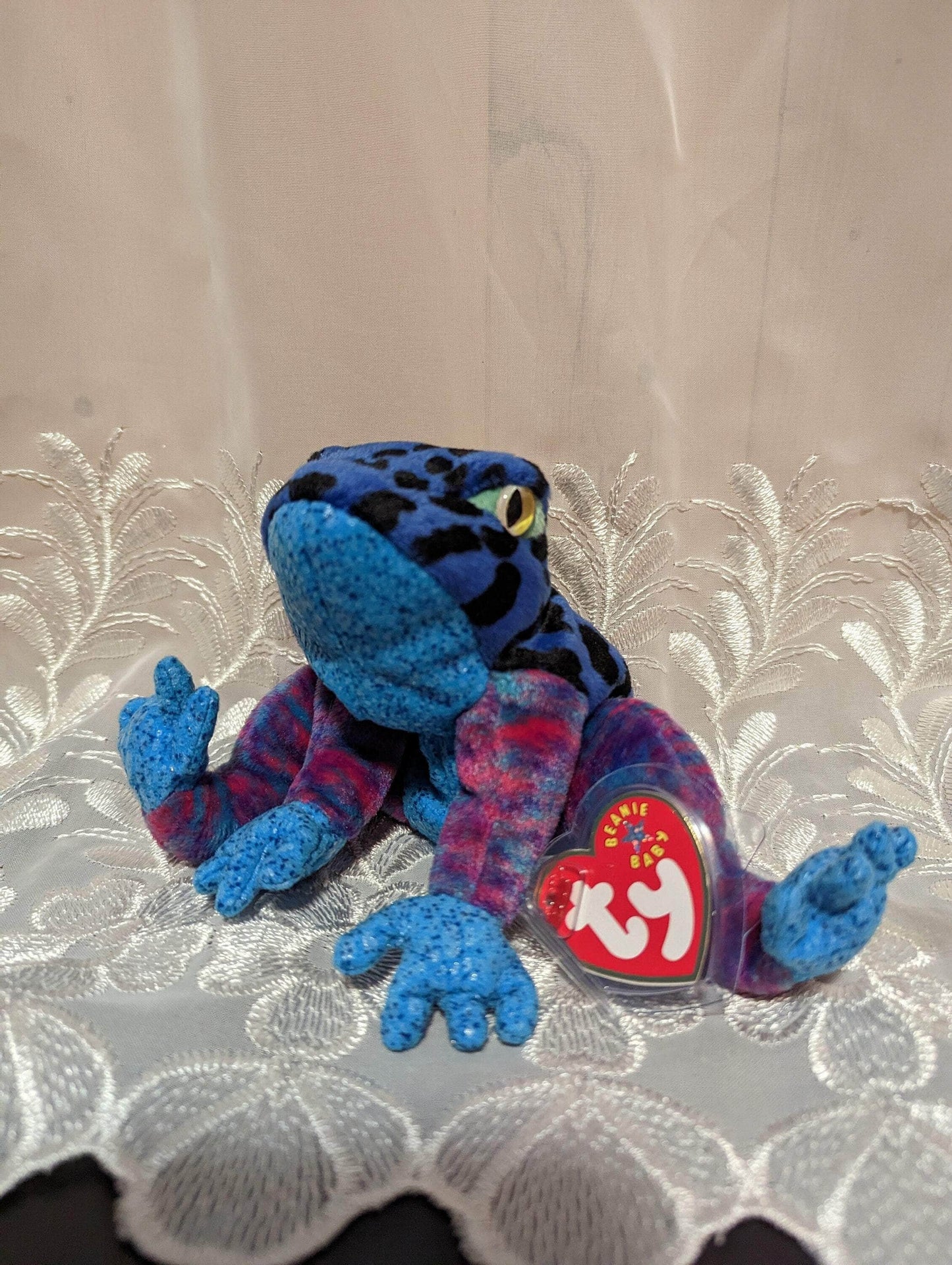 Ty Beanie Baby - Dart The Blue Frog (7in) - Vintage Beanies Canada