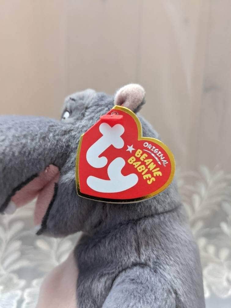 Ty Beanie Baby - Gloria the Hippo From The Movie Madagascar 2 (8.5in) - Vintage Beanies Canada