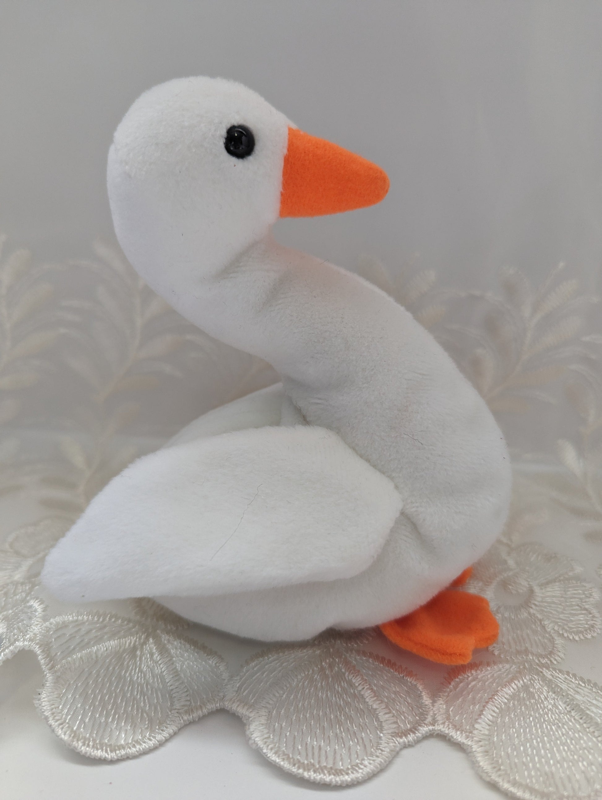 Ty Beanie Baby - Gracie The Swan (6in) - Vintage Beanies Canada