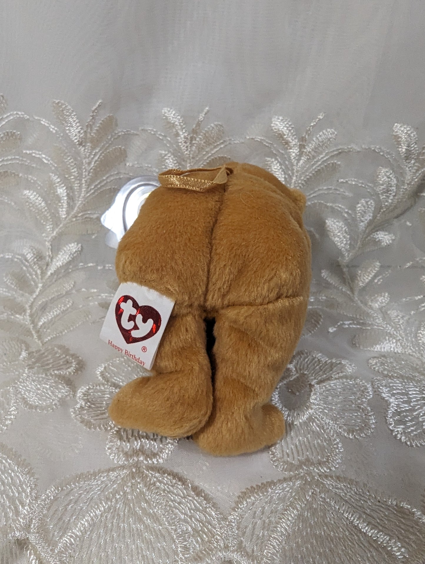 Ty Beanie Baby - Happy Birthday The Bear With Gift (5in) *Tiny* - Vintage Beanies Canada