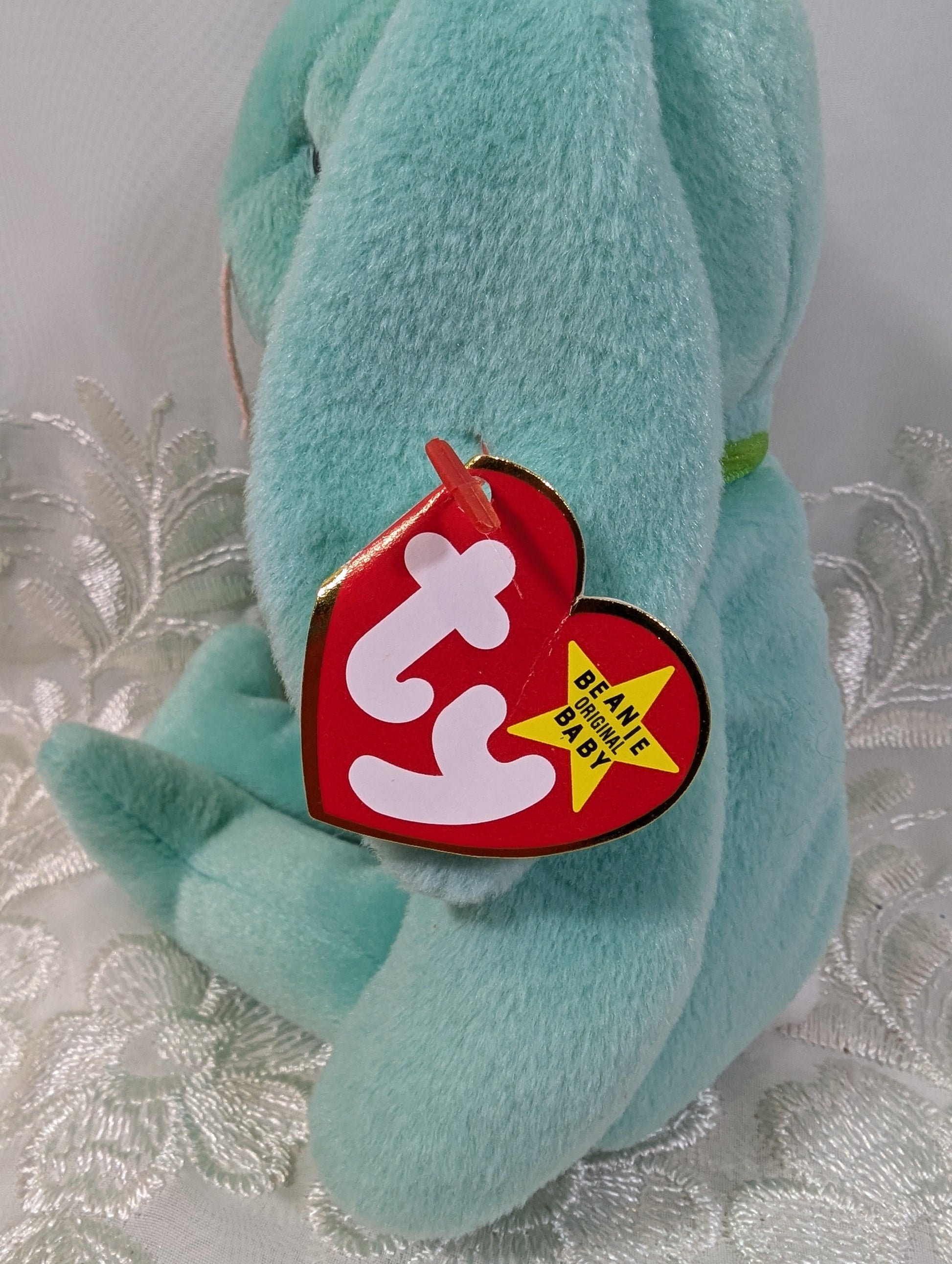 Ty Beanie Baby - Hippity The Green Bunny Rabbit (8.5 in) Creased tag - Vintage Beanies Canada