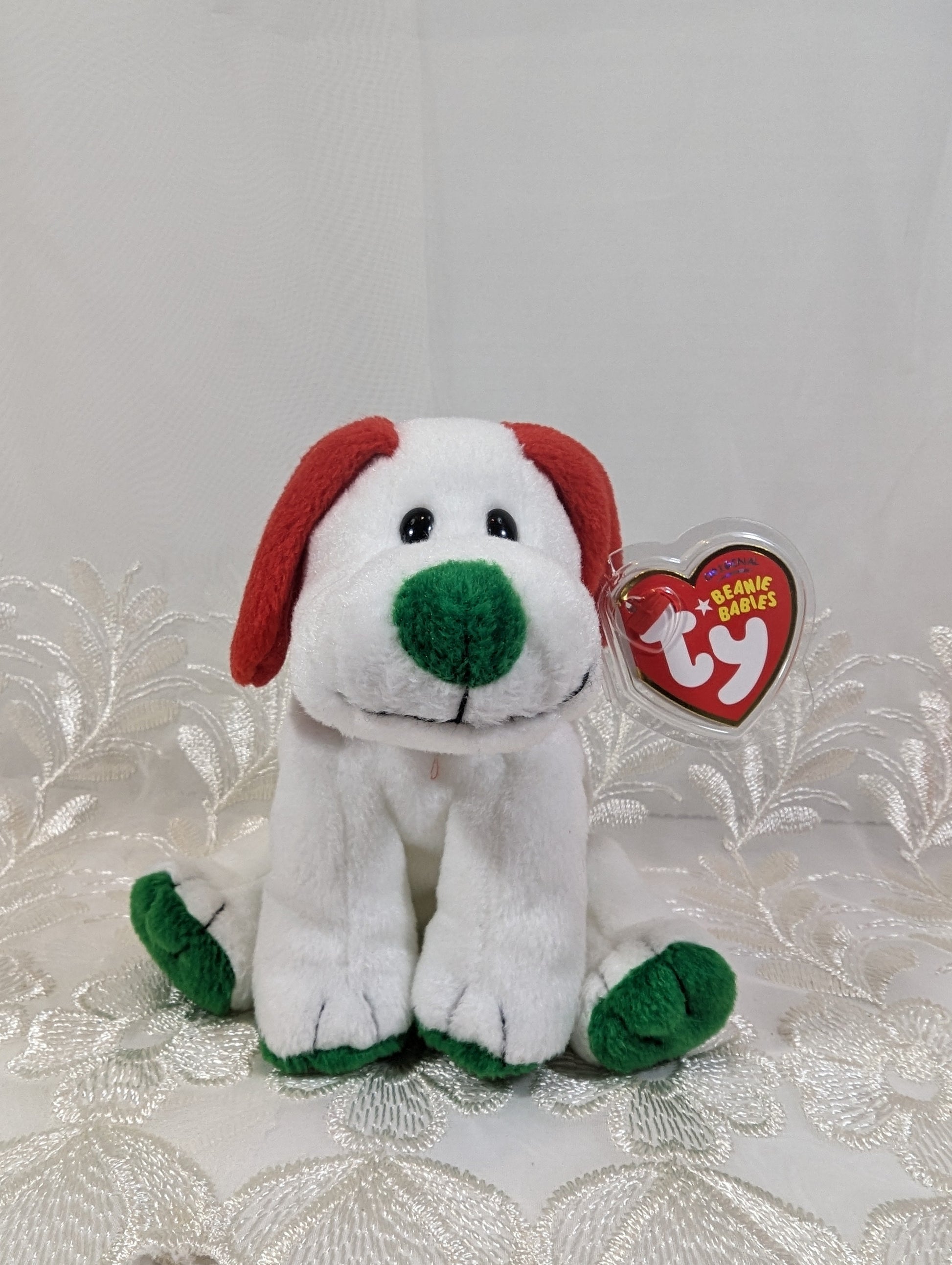 Ty Beanie Baby - Howlidays the Christmas Dog (6in) - Vintage Beanies Canada