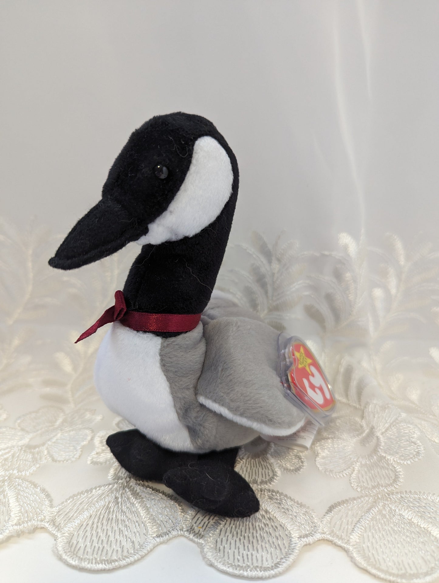 Ty Beanie Baby - Loosy The Canadian Goose (6in) - Vintage Beanies Canada