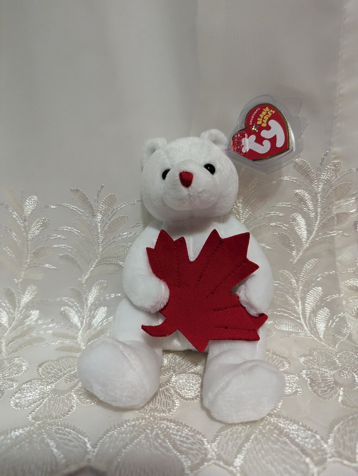 Ty Beanie Baby - Northland the Bear With Maple Leaf - Canadian Exclusive (5.5in) - Vintage Beanies Canada