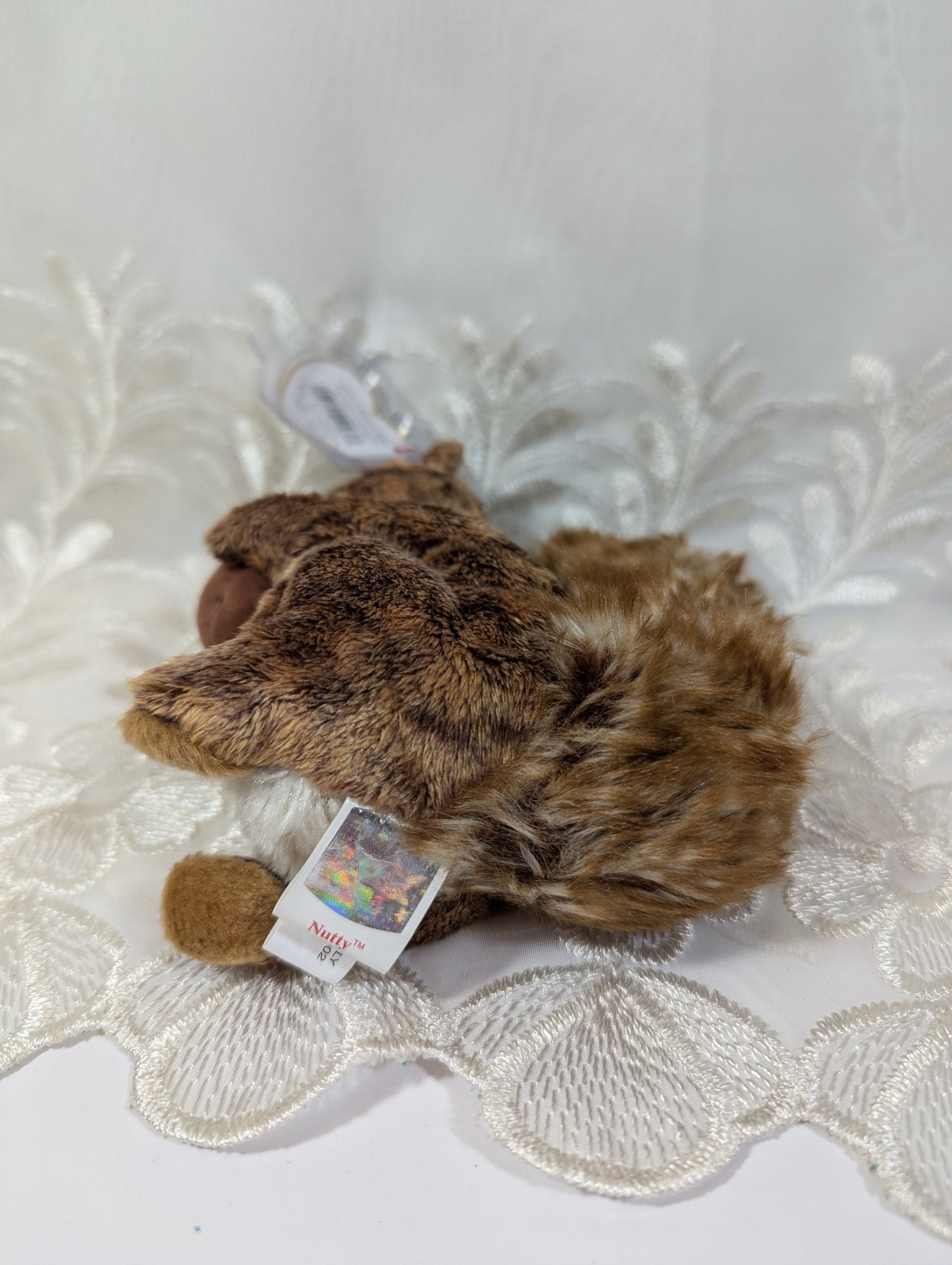 Ty Beanie Baby - Nutty The Squirrel Holding Nut (5in) - Vintage Beanies Canada