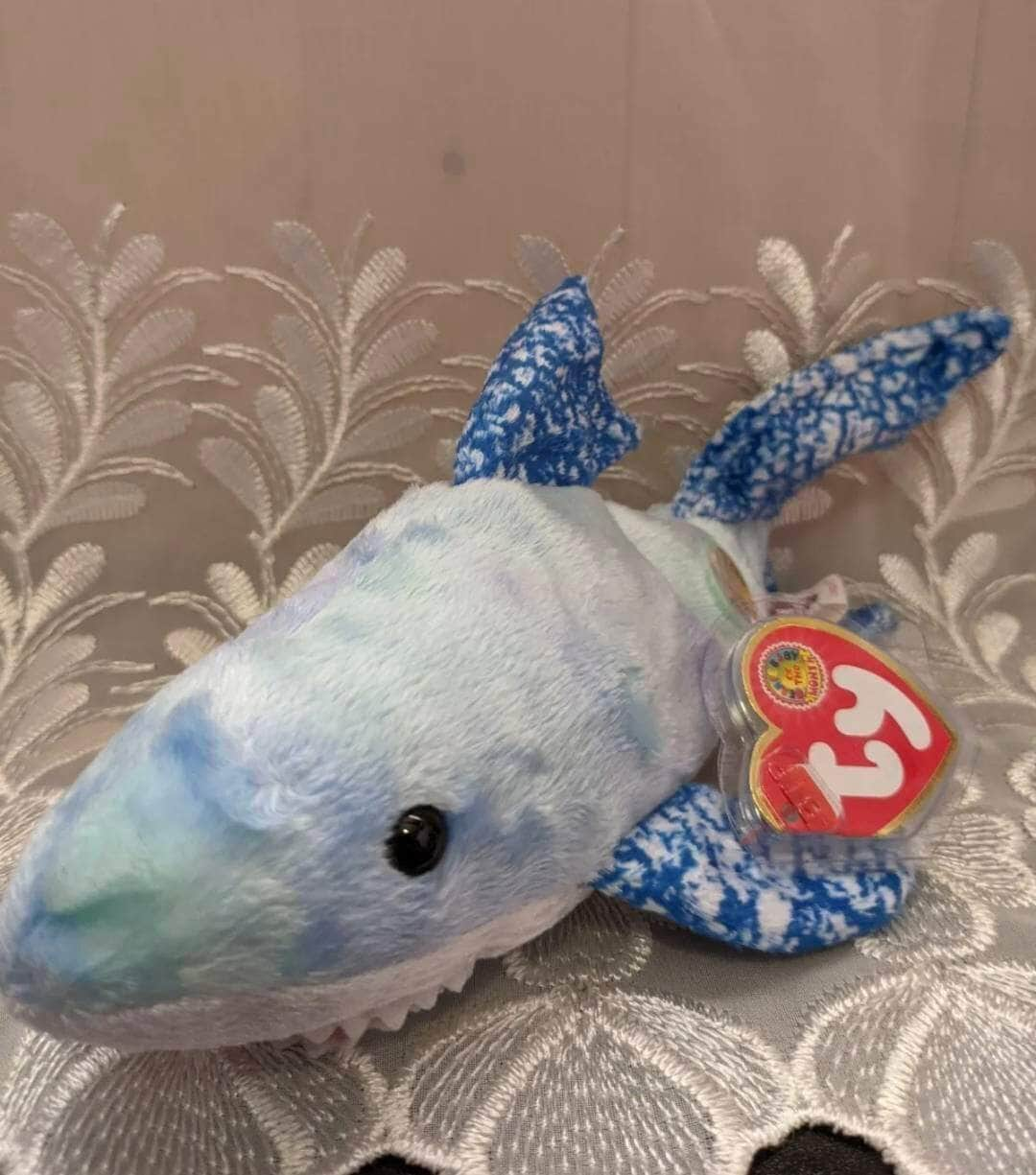 Ty Beanie Baby Of The Month - Chompers The Shark - August 2004 (7.5in) - Vintage Beanies Canada