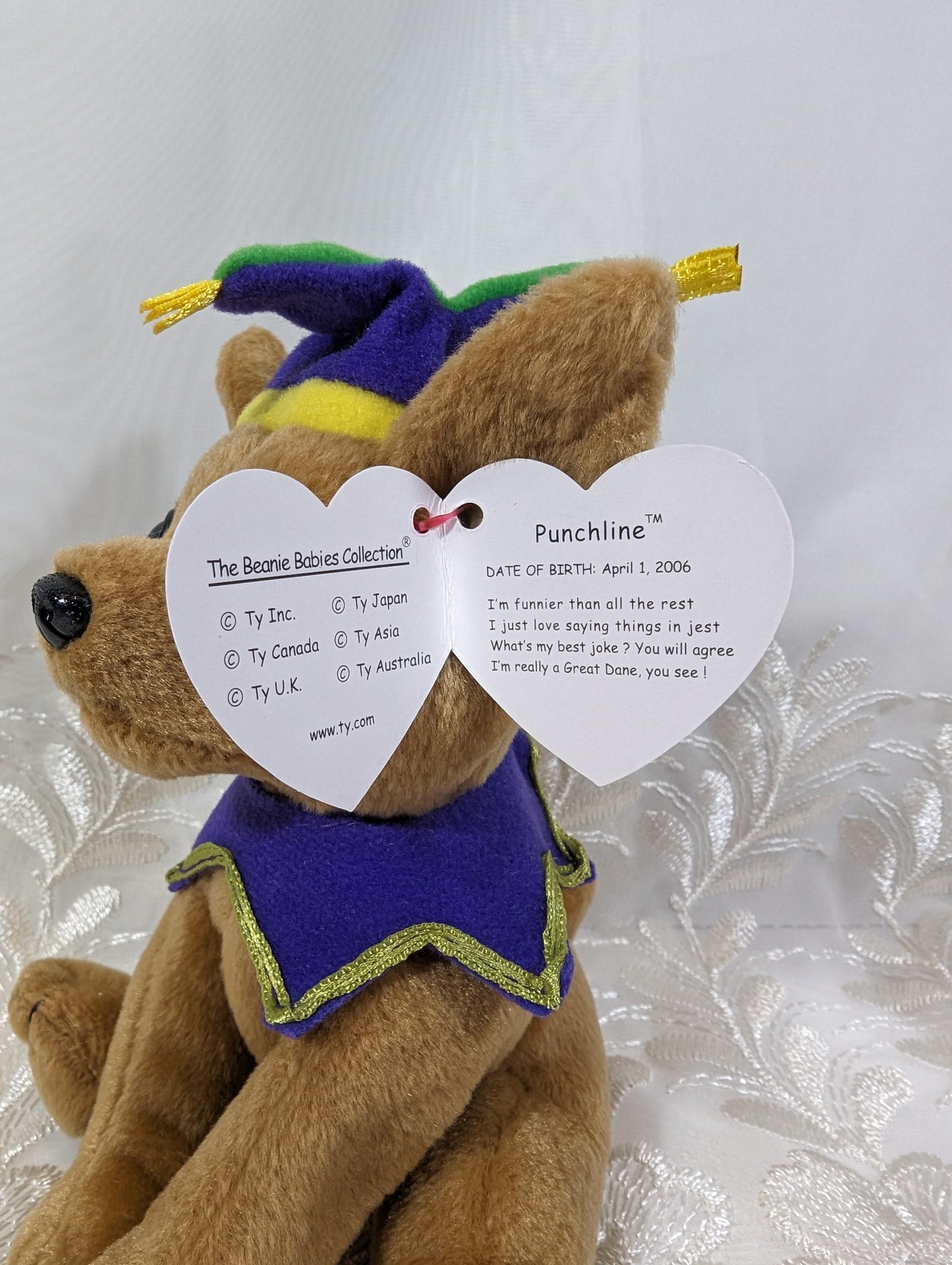 Ty Beanie Baby - Punchline the Jester Chihuahua (6in) - Vintage Beanies Canada