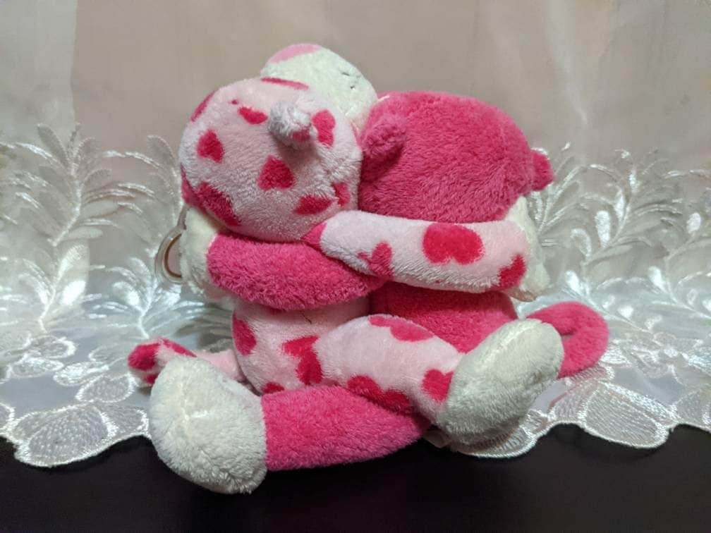 Ty Beanie Baby - Romeo and Juliet The Hugging Monkeys - Valentine's Day Plush (6in) - Vintage Beanies Canada