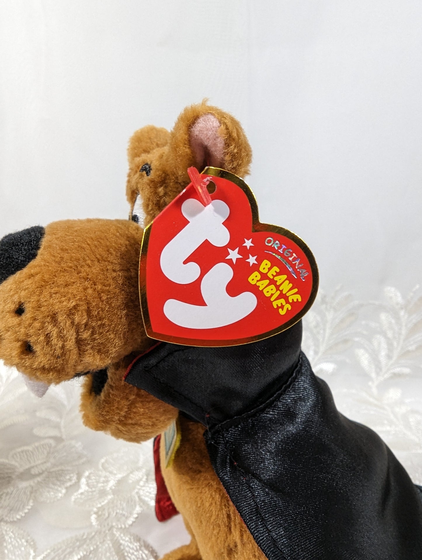 Ty Beanie Baby - Scooby - Doo the Dog with Vampire Cape (7in) - Vintage Beanies Canada