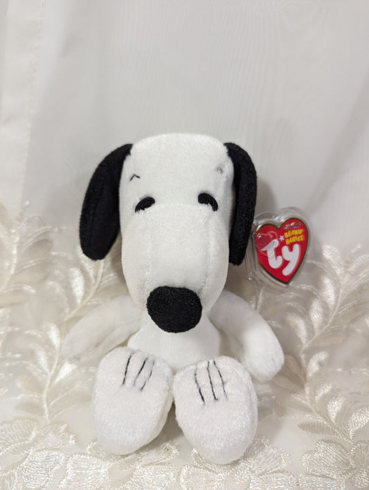 Ty Beanie Baby - Snoopy the Dog (7in) Camp Snoopy Exclusive - Vintage Beanies Canada