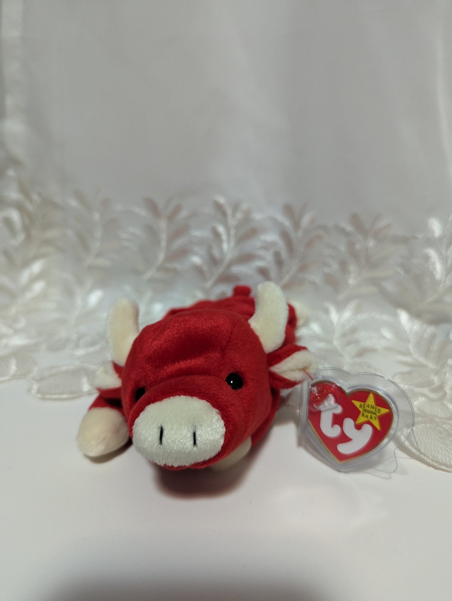 Ty Beanie Baby - Snort The Red Bull (8.5in) - Vintage Beanies Canada