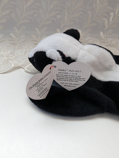 Ty Beanie Baby - Stinky The Skunk (8.5in) - Vintage Beanies Canada