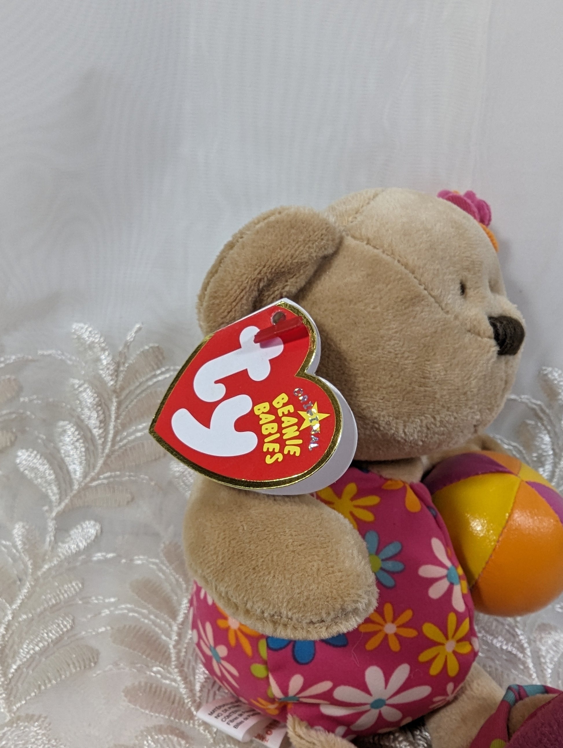 Ty Beanie Baby - Wailea The Beach Bear With Beach Ball (8.5in) - Vintage Beanies Canada