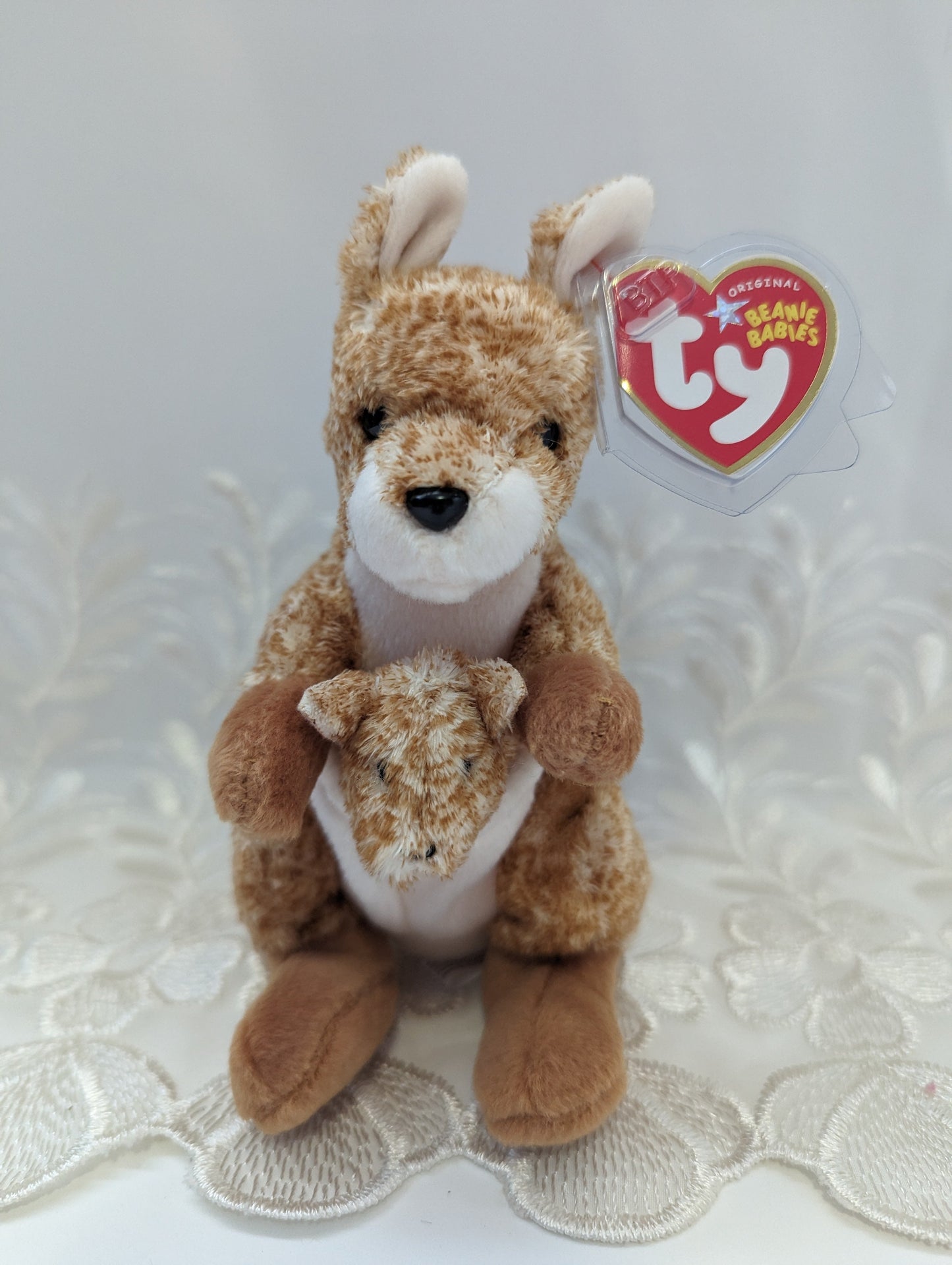 Ty Beanie Baby - Willoughby The Kangaroo (7in) - Vintage Beanies Canada