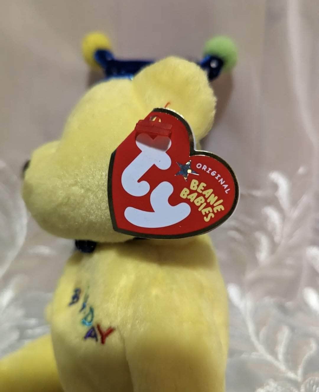 Ty Beanie Baby - Yellow Happy Birthday Bear With Crown (9in) - Vintage Beanies Canada