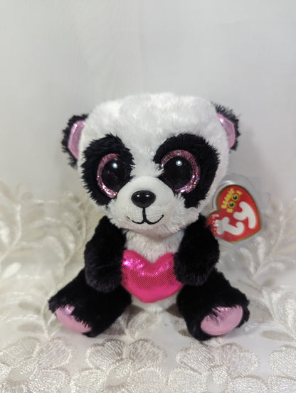 TY Beanie Boo - Cutie Pie The Panda Holding Heart (6in) - Vintage Beanies Canada