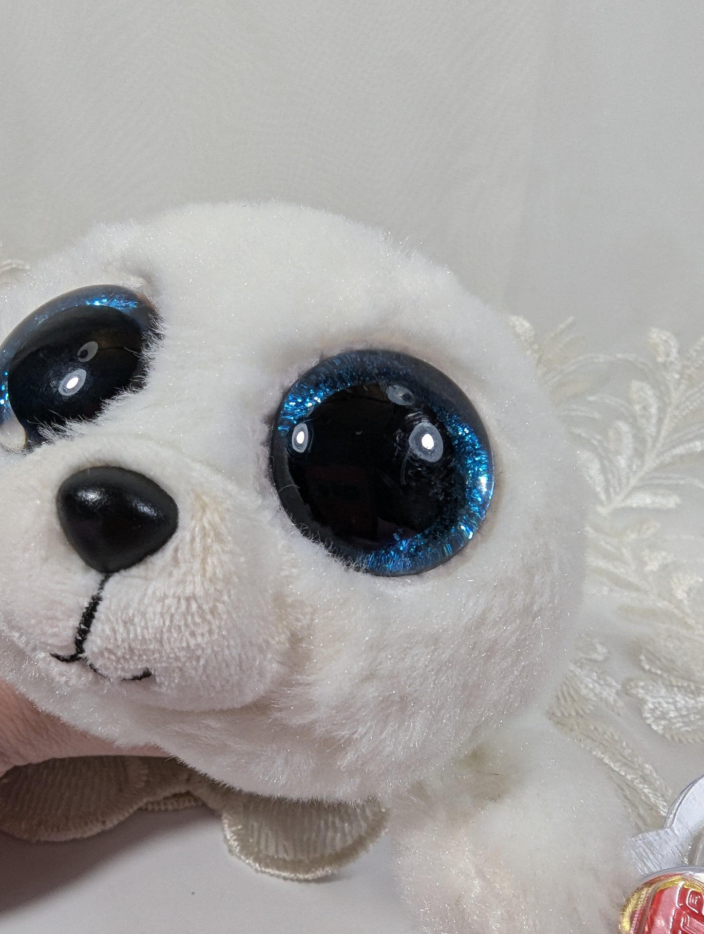 Ty Beanie Boo - Icy The White Seal (6in) Scuffed eyes - Vintage Beanies Canada