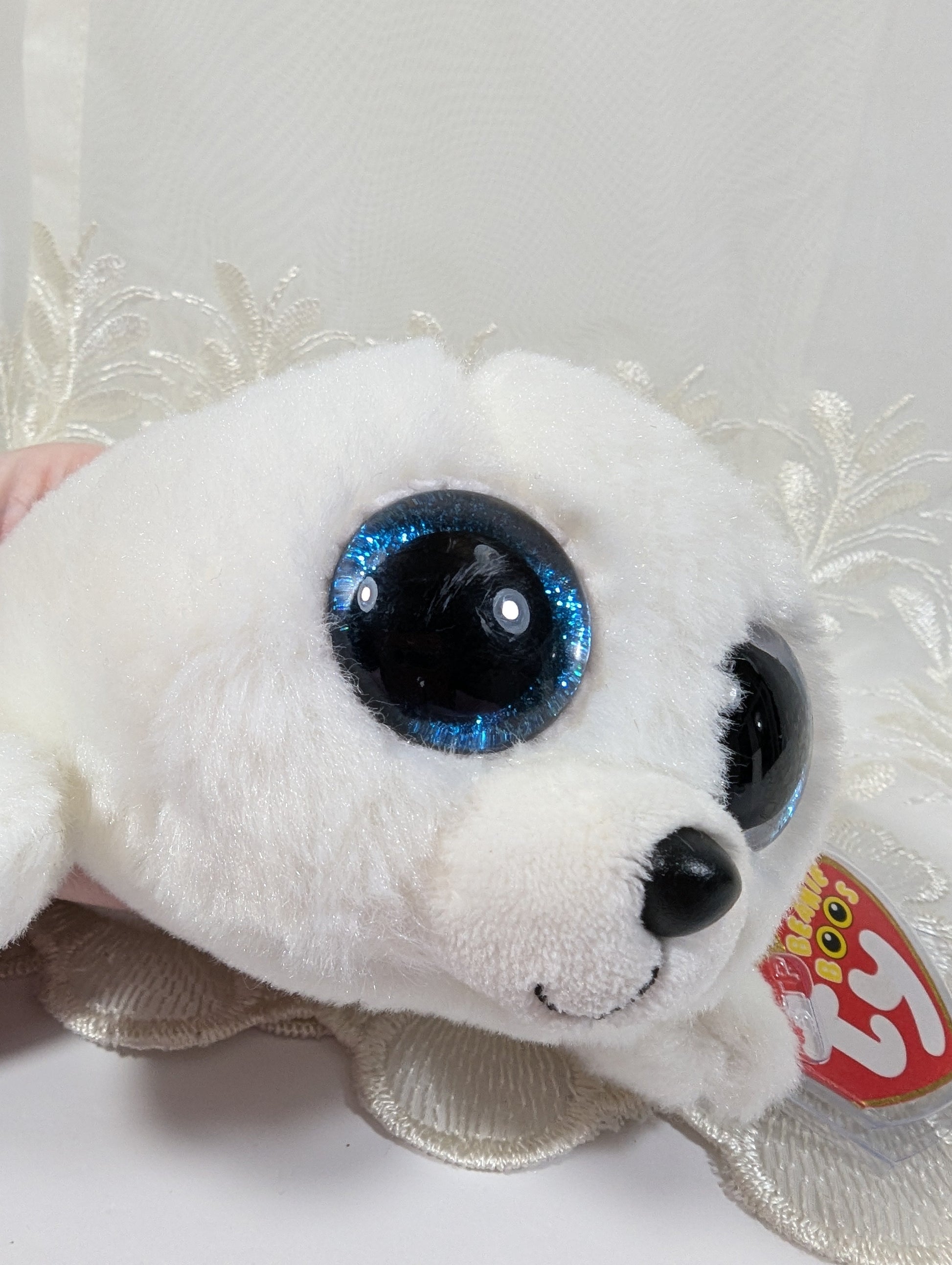 Ty Beanie Boo - Icy The White Seal (6in) Scuffed eyes - Vintage Beanies Canada