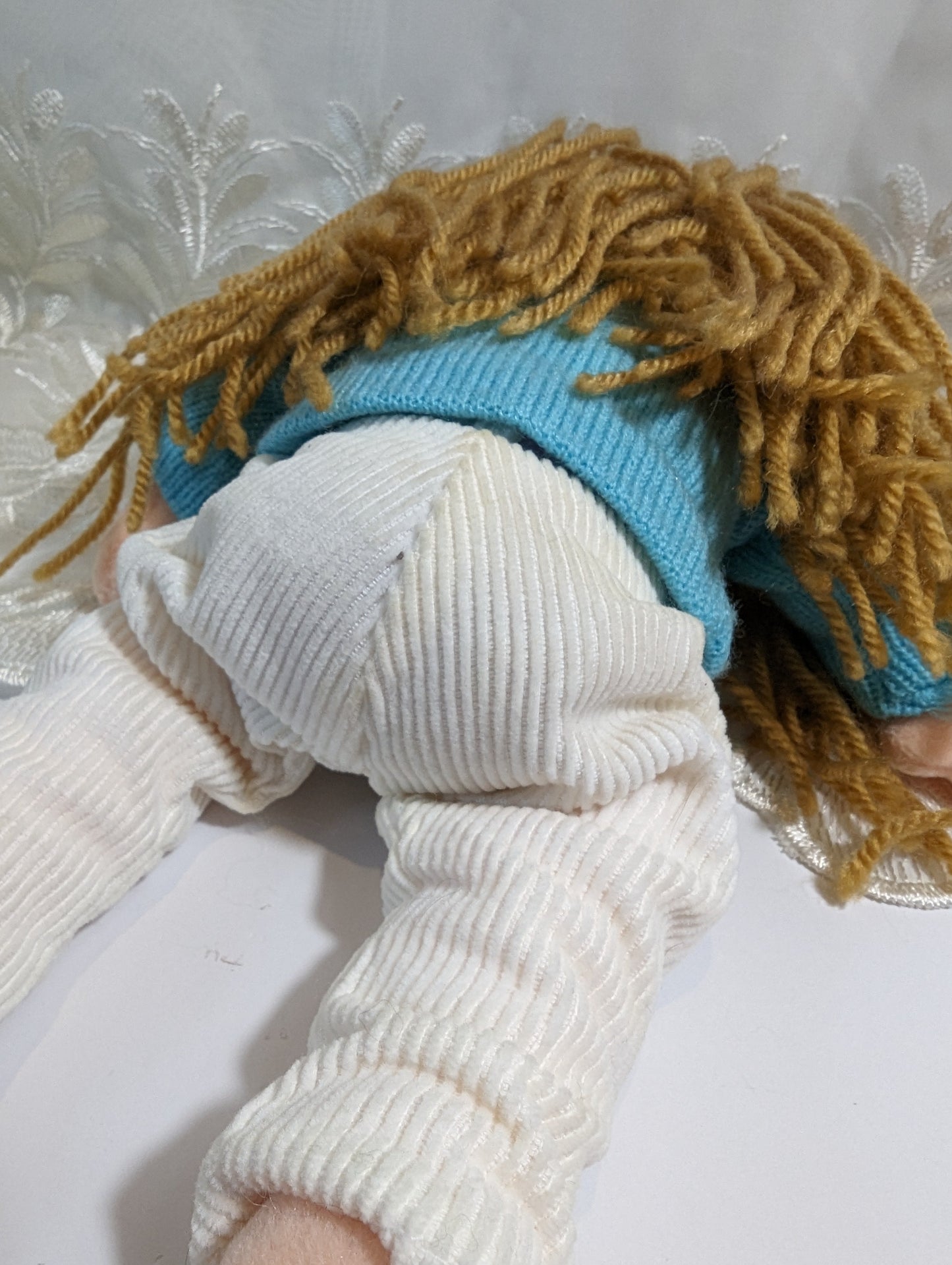 Ty Beanie Bopper - Cool Cassidy The Girl Doll (13in) *pre-owned condition* - Vintage Beanies Canada