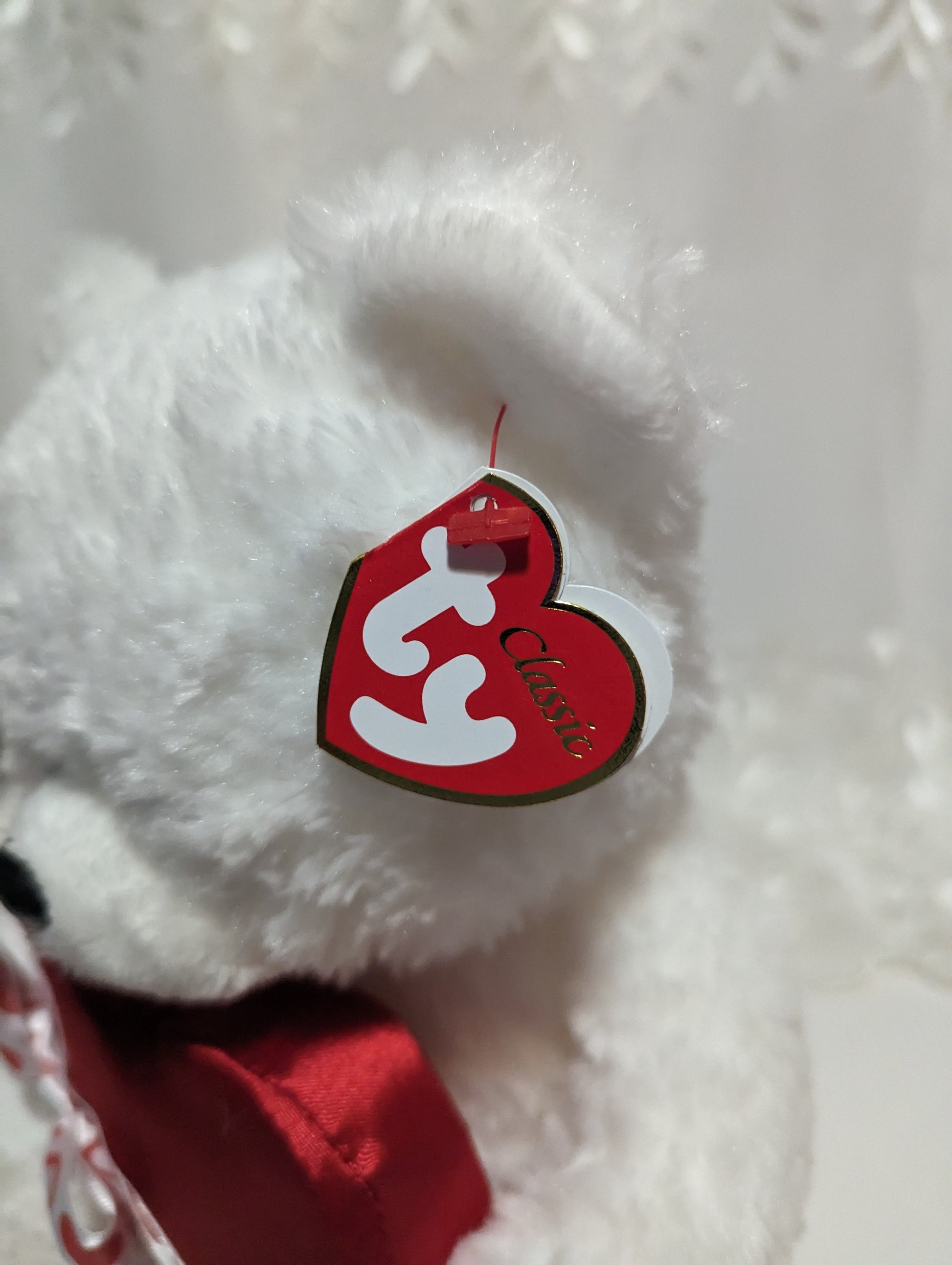 Ty Classic Collection - Romantic The Valentine's Day Bear (14in) - Vintage Beanies Canada