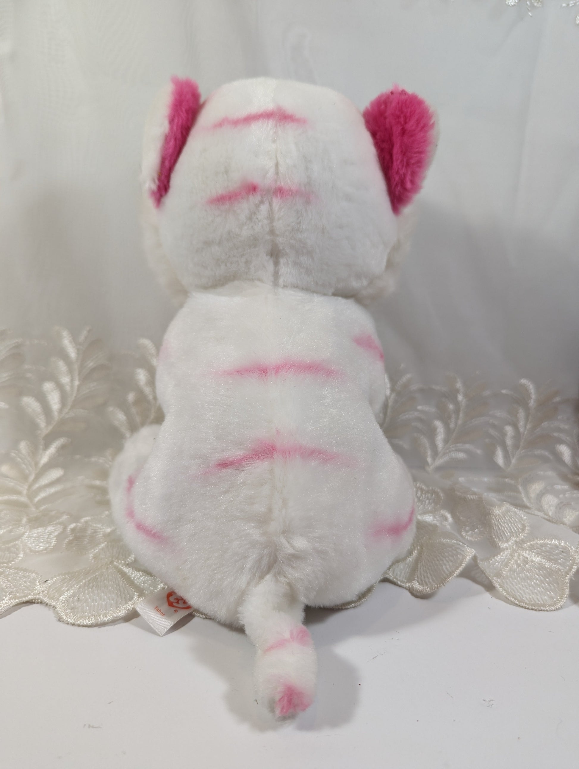 Ty Classic - Tabor the White Tiger (9.5in) no tag - Vintage Beanies Canada