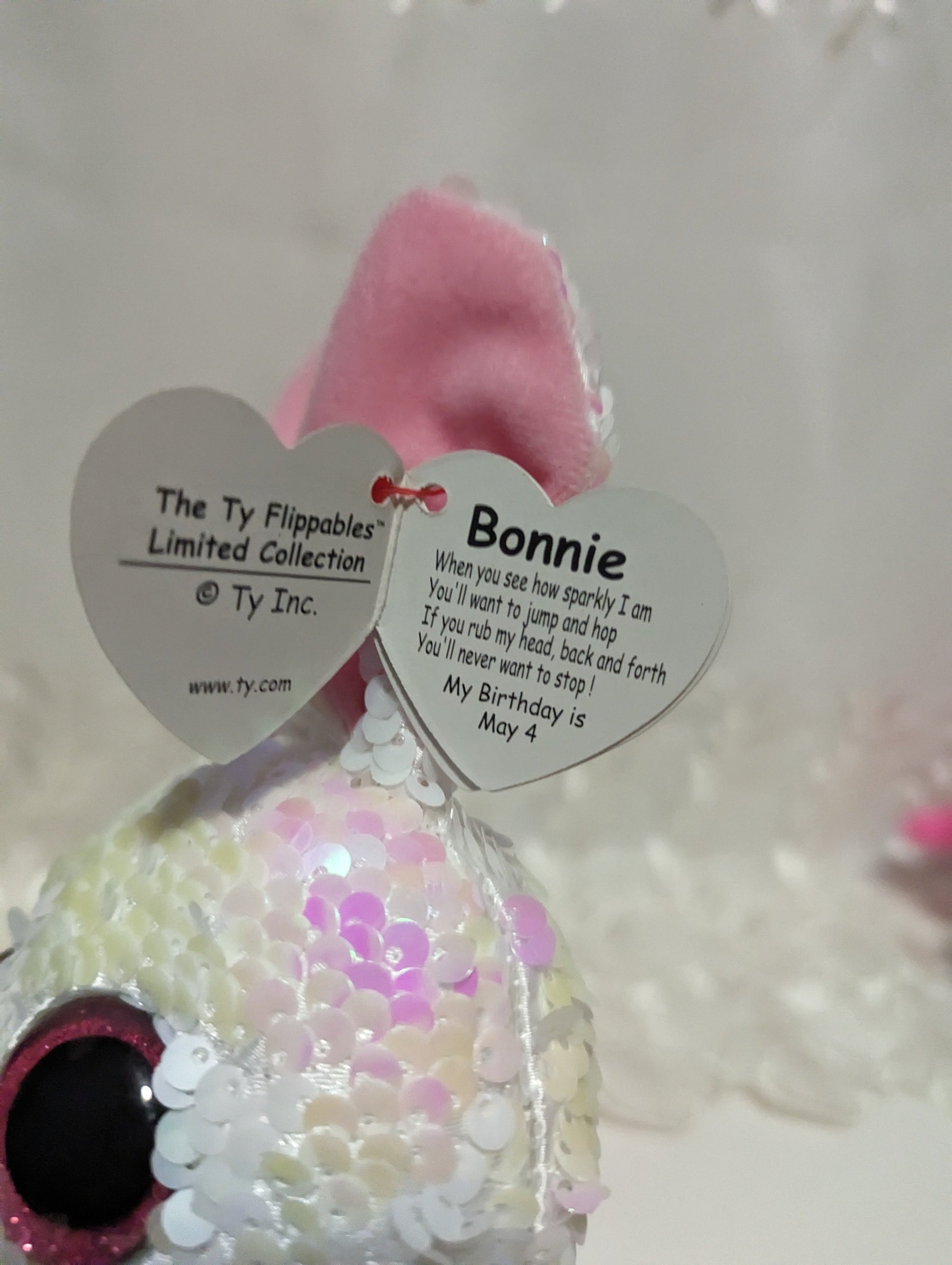 Ty Flippables - Bonnie The Bunny Rabbit (6in) - Vintage Beanies Canada