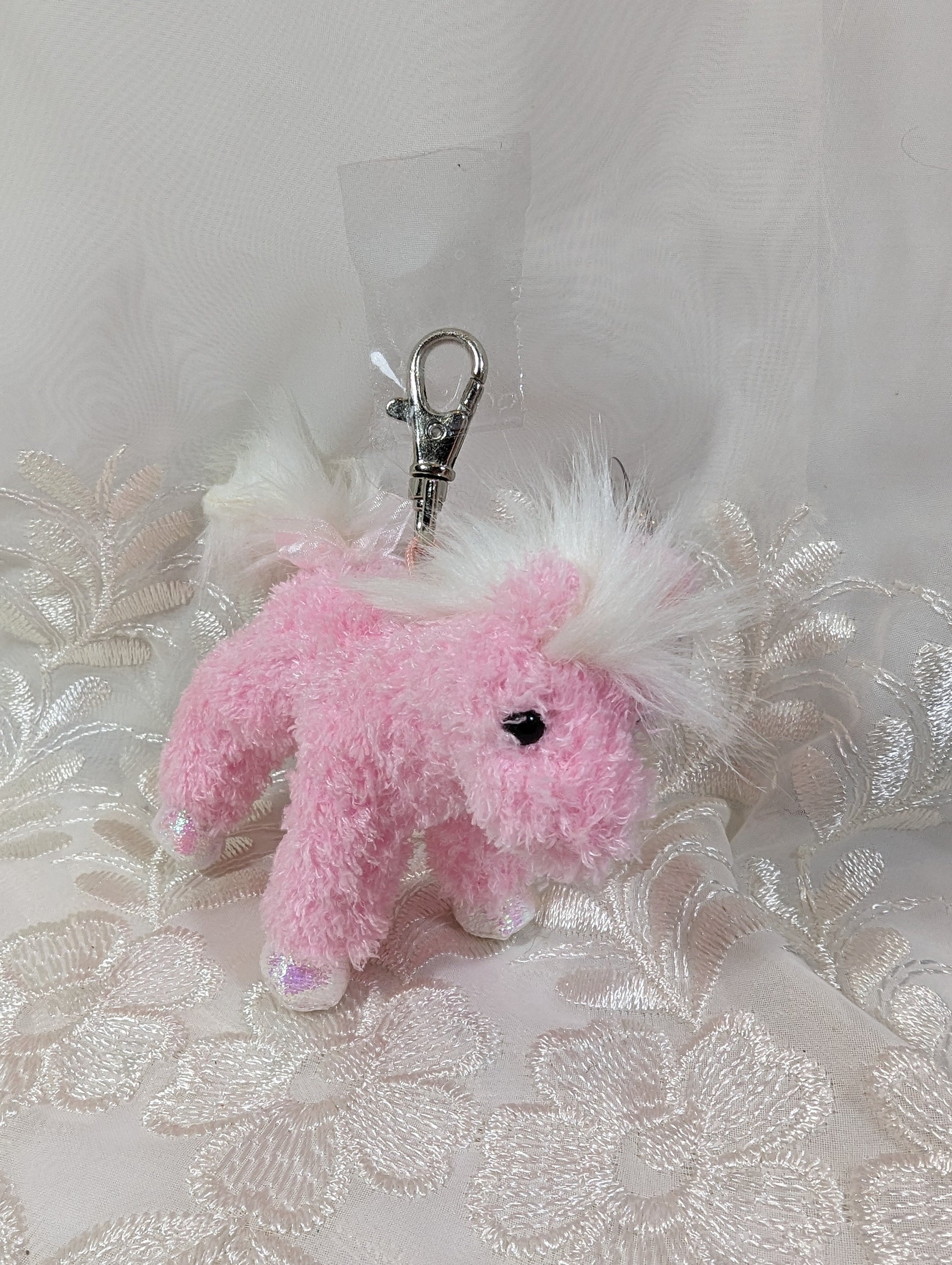 Ty Pinkys - Frilly The Pink Horse (4in) Metal Keychain Clip - Vintage Beanies Canada