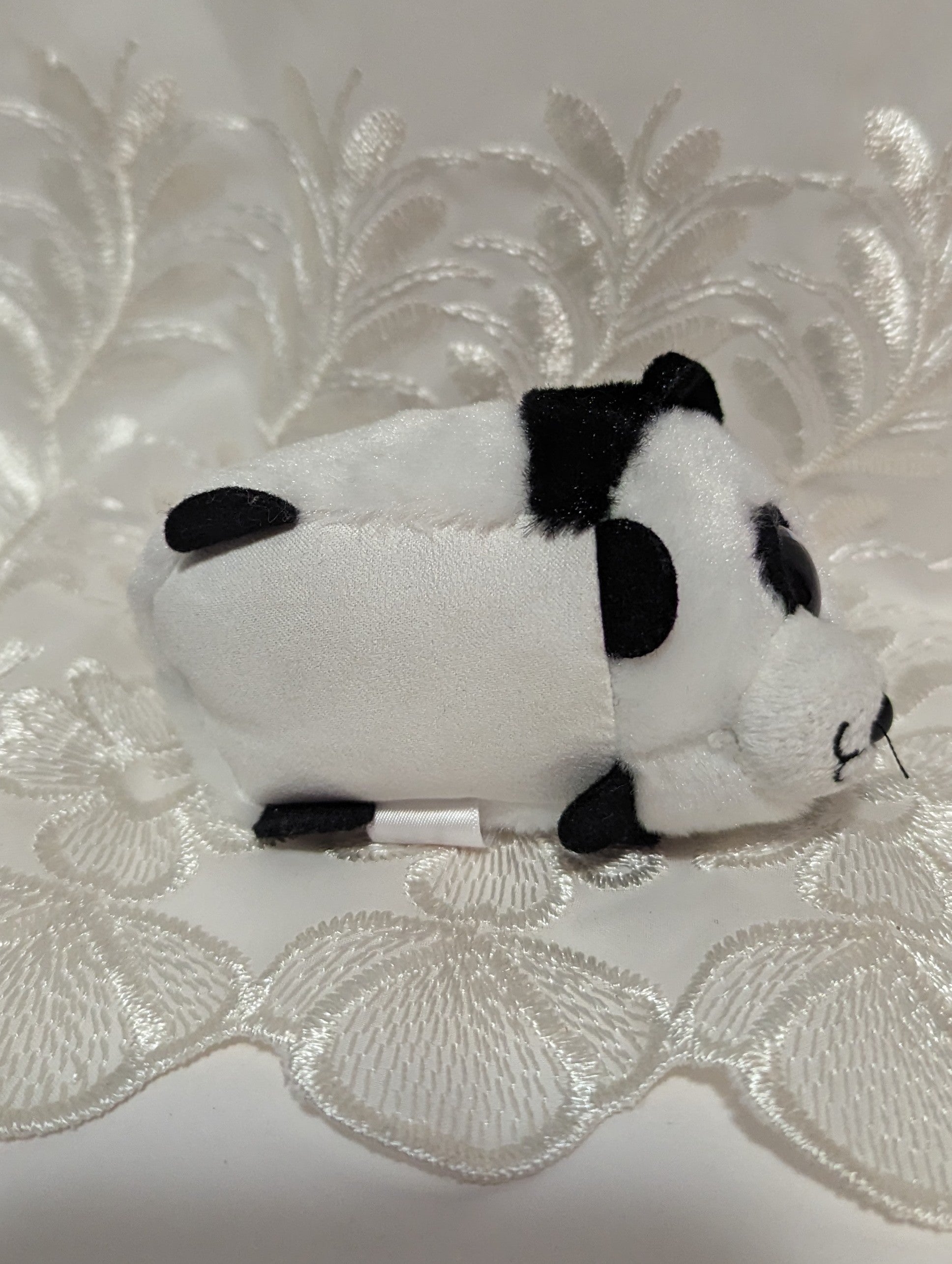 Ty Teenie Tys - Puck The Panda (4in) - Vintage Beanies Canada