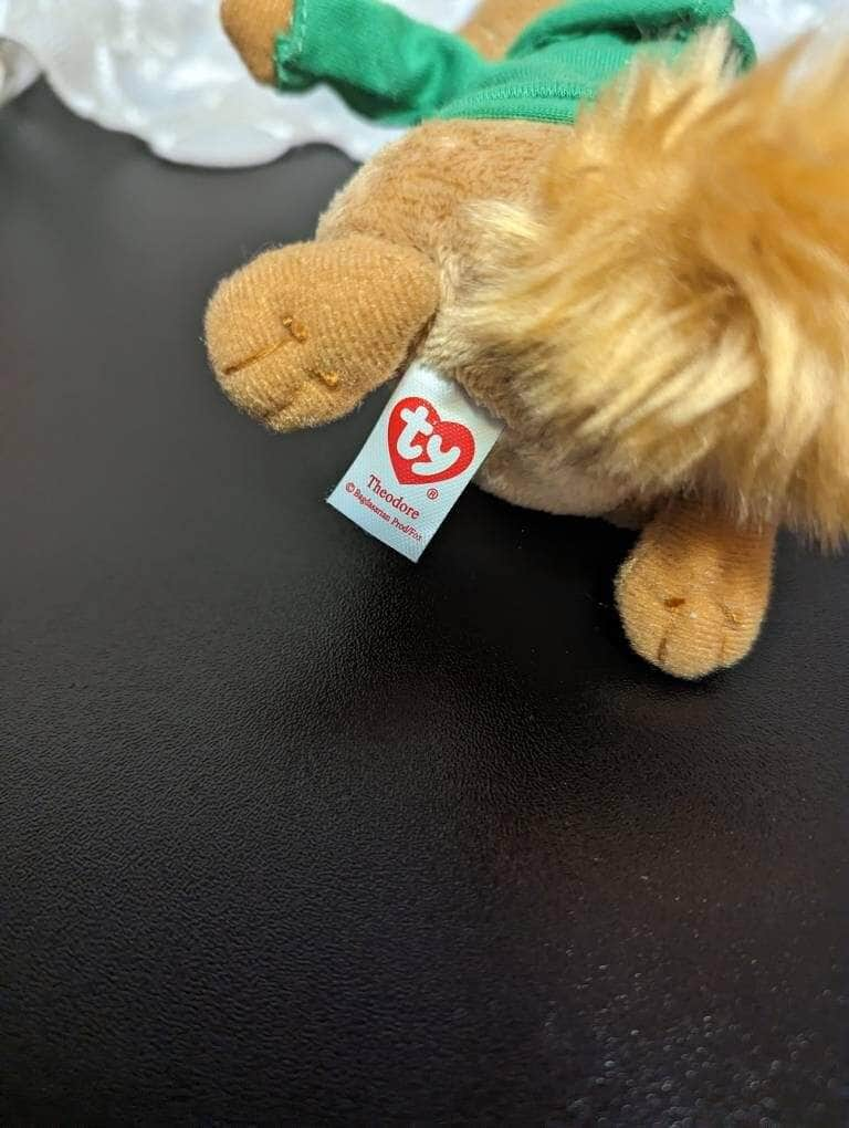 Ty Beanie Baby - Theodore, the Chipmunk from Alvin And The